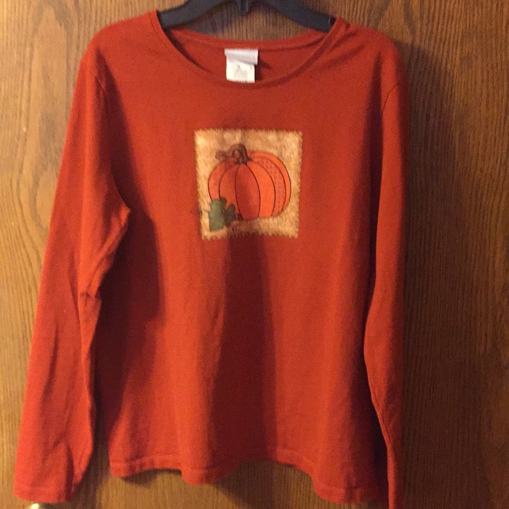 FALL TOP - Picture 1 of 1